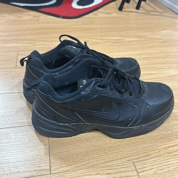 Air Monarch Nike shoes 11.5 - Picture 6 of 11